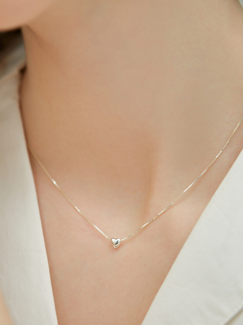 [셀럽 착용] petit heart necklace