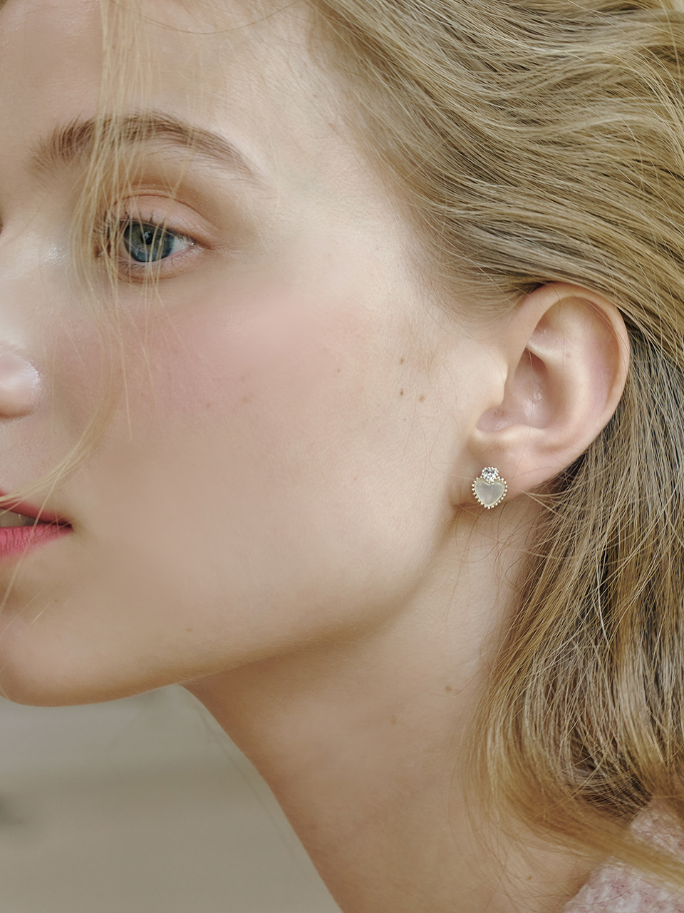 adel heart cubic earring